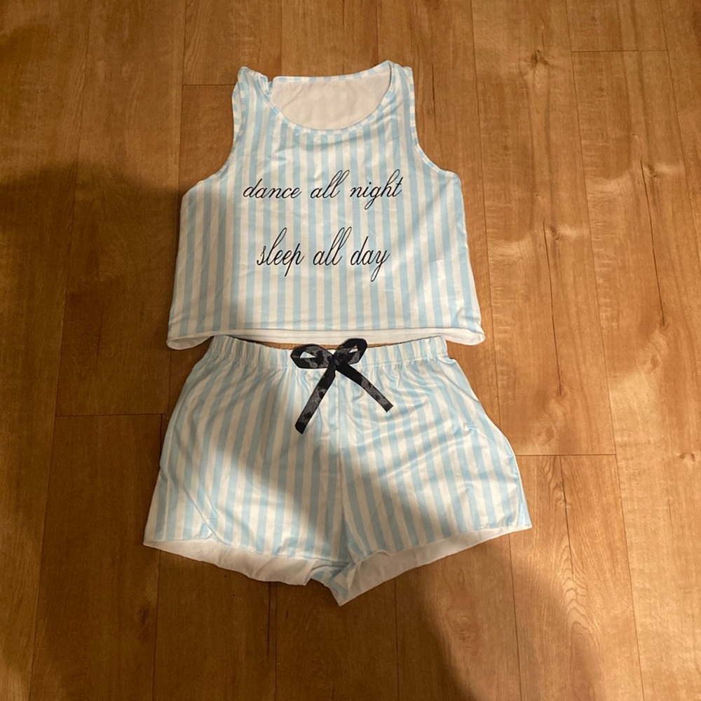 HOT SELLING AMAZON PAJAMA SET